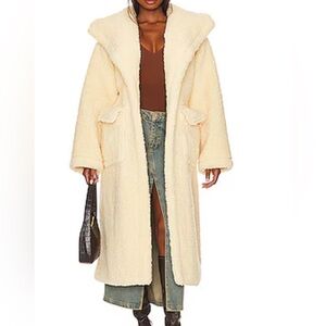 L'Academie x Marianna Gabriella Robe